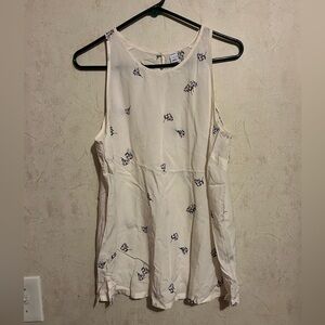Old Navy Sleeveless Blouse